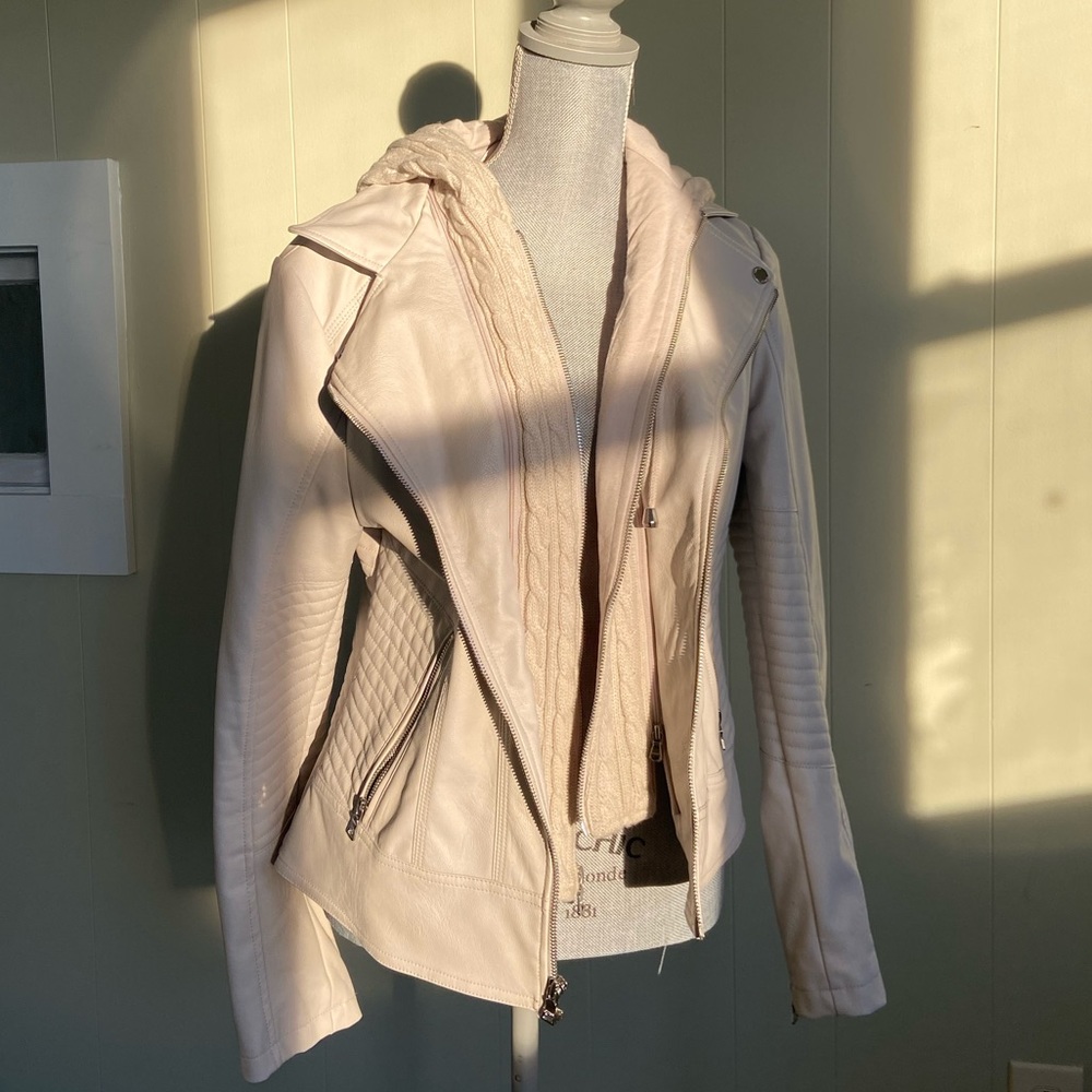 Guess - Cream Moto Jacket w Knitted Hood